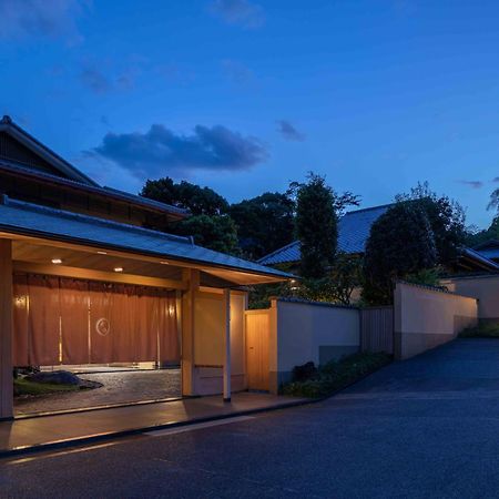Koarashitei Hotel Atami  Bagian luar foto