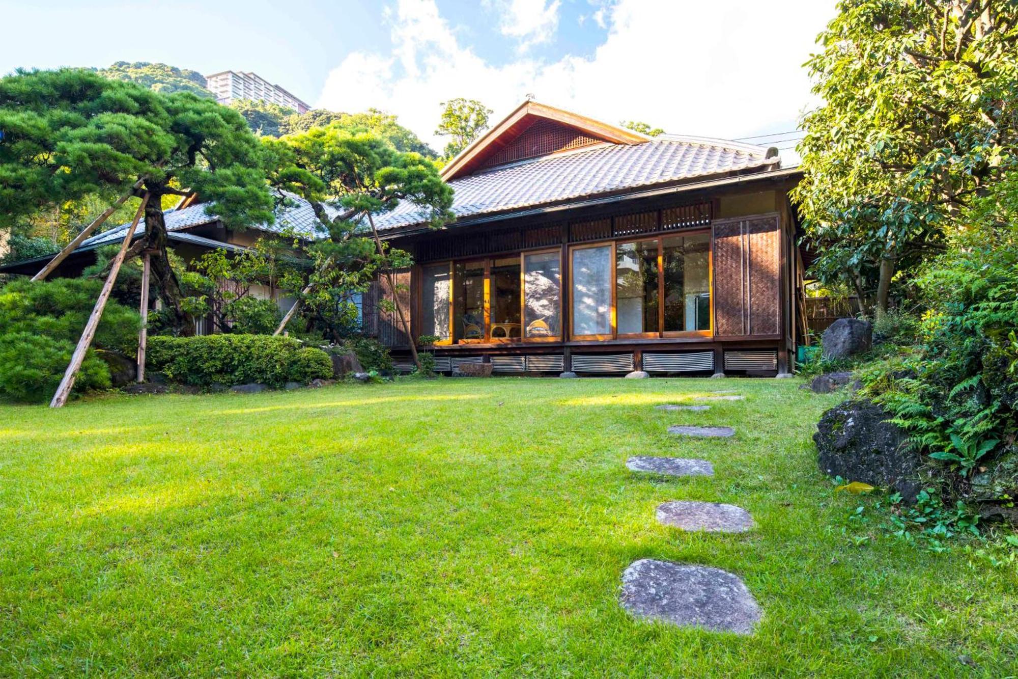 Koarashitei Hotel Atami  Bagian luar foto