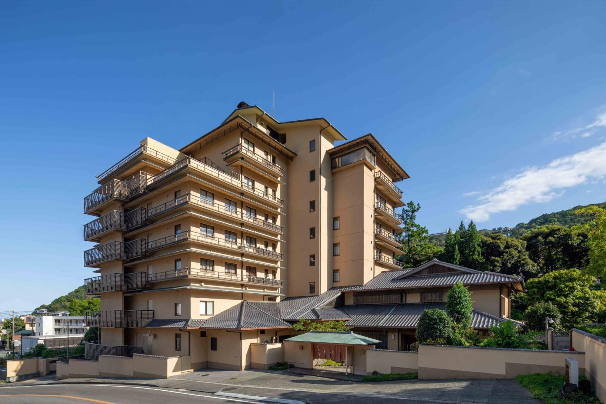 Koarashitei Hotel Atami  Bagian luar foto