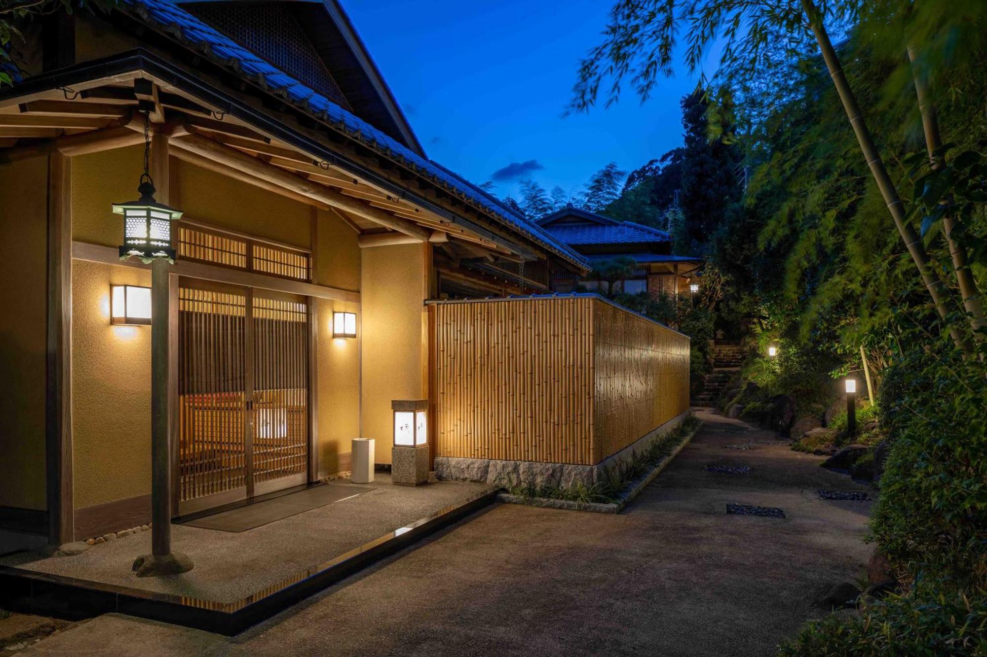 Koarashitei Hotel Atami  Bagian luar foto